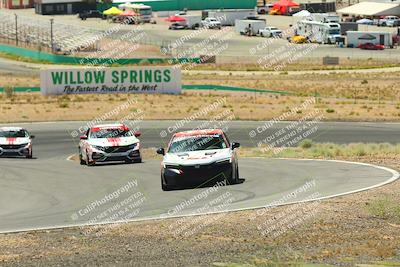 media/May-31-2025-CalClub SCCA (Sat) [[2c1a04e1ee]]/Qualifying/Group 2/Turn 4/